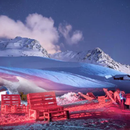 酒店 Village Igloo