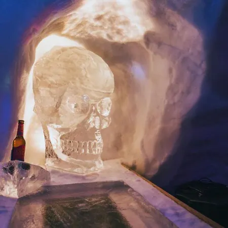 Village Igloo 酒店 瓦托伦斯