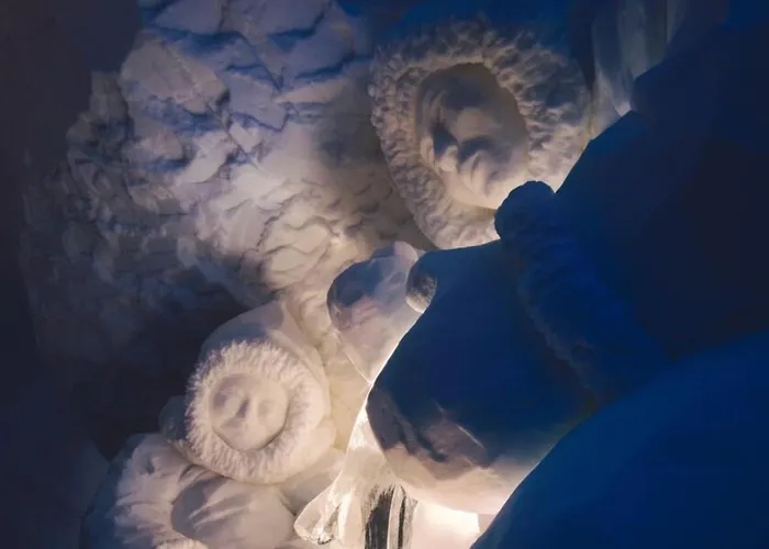 Village Igloo Szálloda Val Thorens